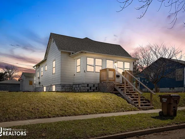 808 S 9th Ave, Marshalltown, IA 50158