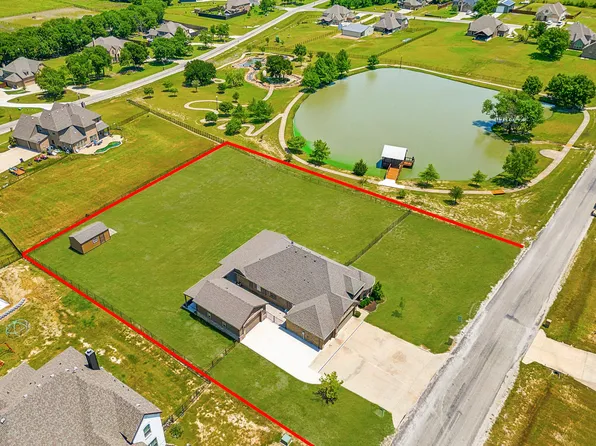 1210 Fire Fly Rdg, Blue Ridge, TX 75424