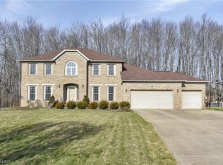 7207 Longview Dr, Solon, OH 44139