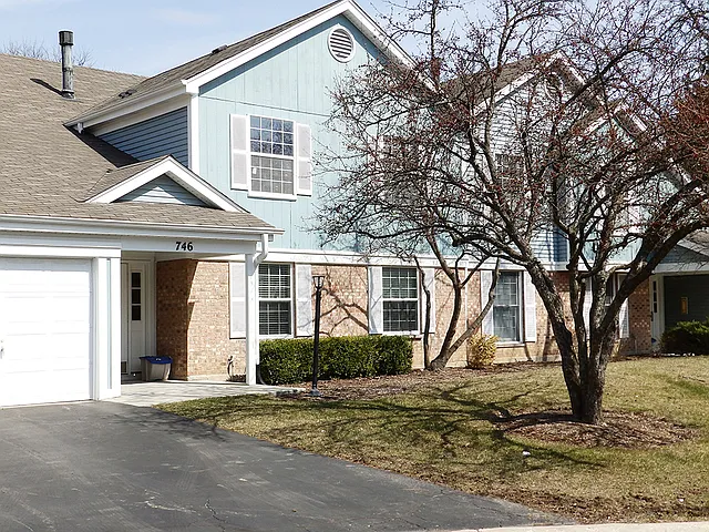 746 Candleridge Ct APT B1 photo 1