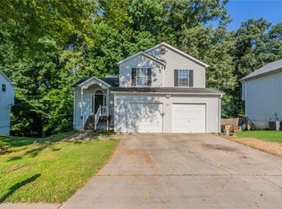 7021 New Dale Rd, Rex, GA 30273