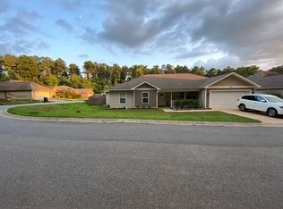 483 Wisteria Dr, Bauxite, AR 72011