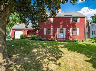 76 Holland Ln, East Hartford, CT 06118