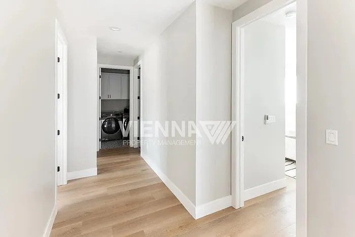 5843 Del Campo Ln — Photo 15