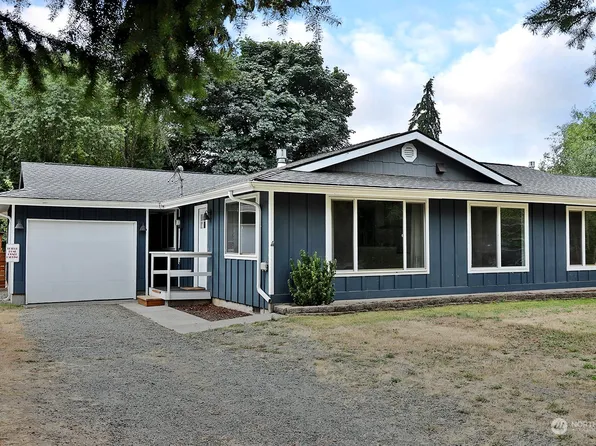 4722 Hansen Drive, Clinton, WA 98236