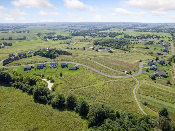1635 72nd Ave, Hammond, WI 54015