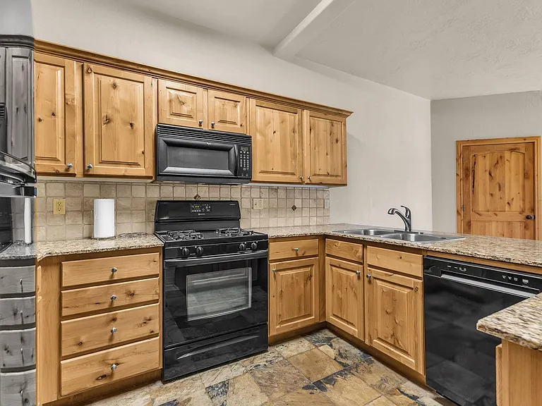 1684 W Fox Hollow Ln #H2 — Photo 6