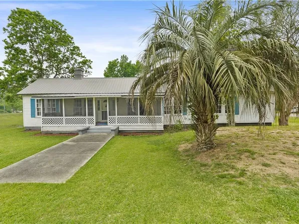 1106 Oak St NW, Townsend, GA 31331