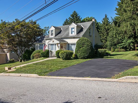 3rd image of 1101 New Dehaven St