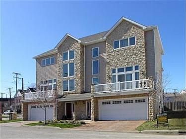 2nd image of 2275 City View Private Dr