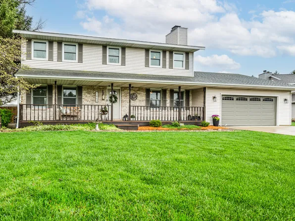 1460 Country Knoll Pl, Saint Joseph, MI 49085