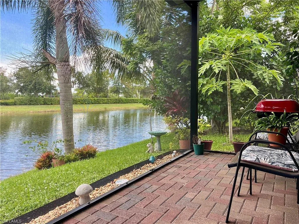 2 bed, 2.0 bath, 1344 sqft, $2,200 — Photo 2