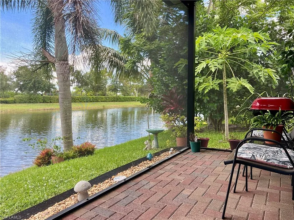 5507 Useppa Dr