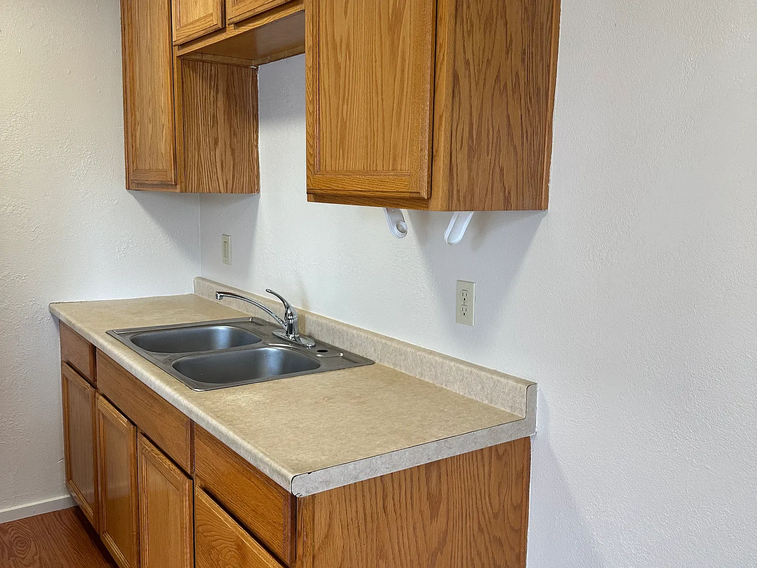1 bed, 600 sqft, $1,695 — Photo 2