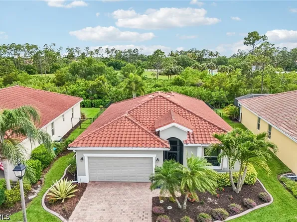 2536 Laurentina Ln, Cape Coral, FL 33909