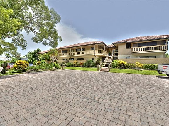 4th image of 1386 Chesapeake Ave #1386