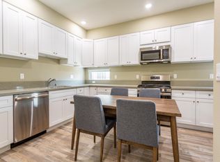 1329 W 37th Pl, Los Angeles, CA 90007