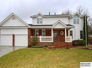 6030 Dobsons Ct, Lincoln, NE 68516