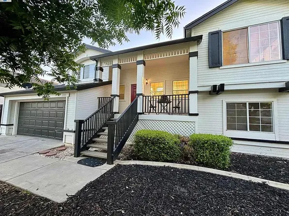 555 McMurphy Ct, Patterson, CA 95363