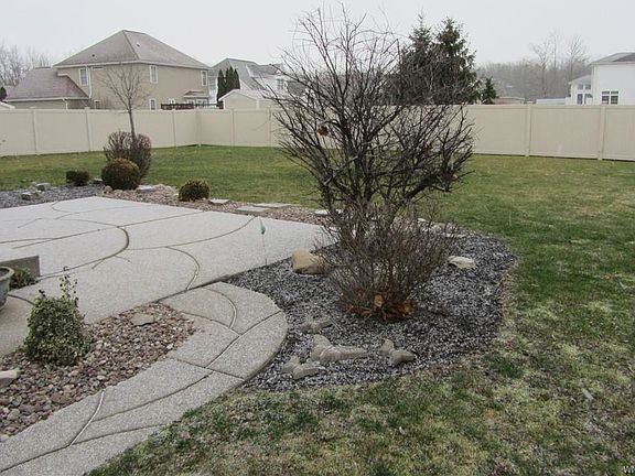 4th image of 7049 Marigold Dr