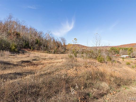 4th image of 1502 State Highway 21