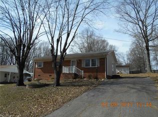 1031 Pine Ln, Eden, NC 27288