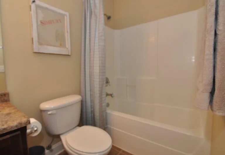 156 Cottonham Ct — Photo 26