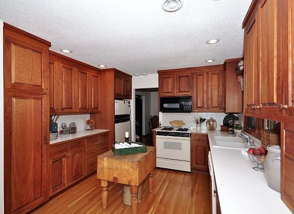 3rd image of 2301 Scout Cir