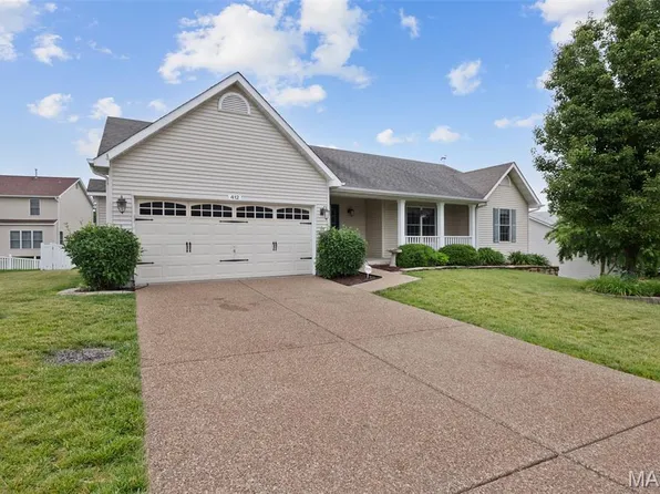 412 Wind Creek Dr, Wentzville, MO 63385