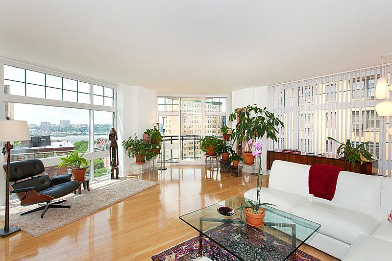 1st image of 272 W 107th St APT 12C