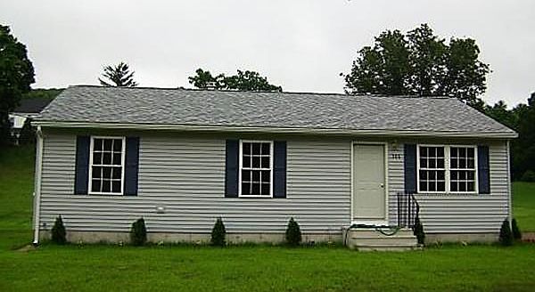 2nd image of 8 Birch Hill Rd