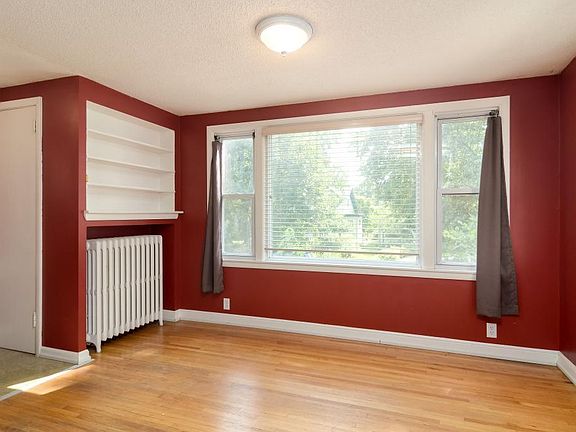 4th image of 2334 Arthur St NE