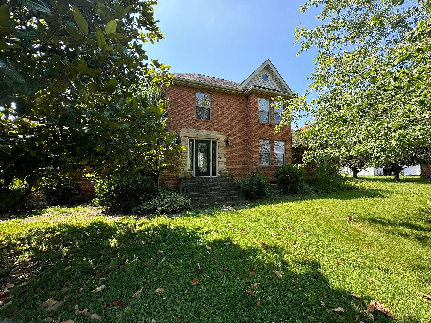 For Lease - 4 Bed, 3.5 Bath, 2750sqft Home in Lebanon — Photo 1