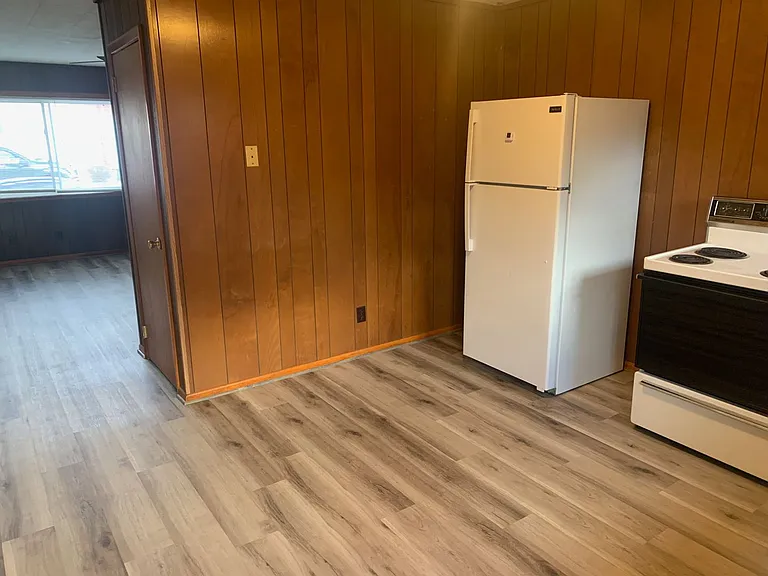 334 Main St — Photo 7