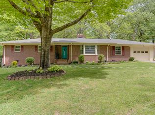 106 Windemere Dr, Greenville, SC 29615