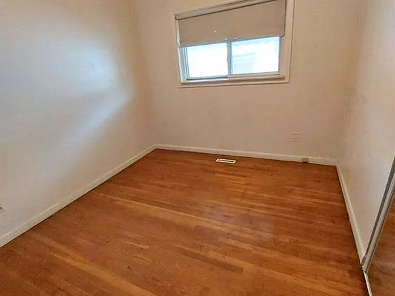 5371 Culver St — Photo 11
