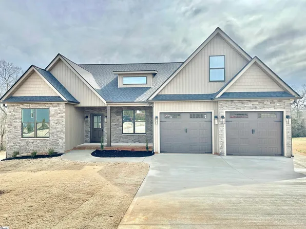 706 Cheyanne Ct, Greer, SC 29651