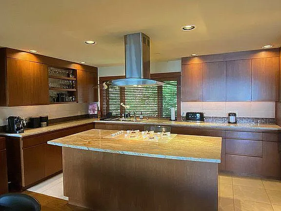 366 W Lake Sammamish Pkwy NE — Photo 9