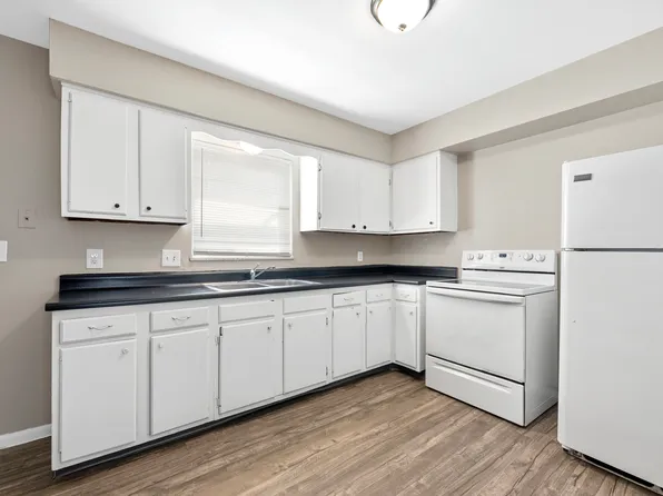 802 Harrisburg Pike #2/1B, Columbus, OH 43223