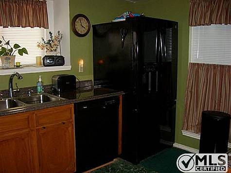 3rd image of 1336 Glyndon Dr