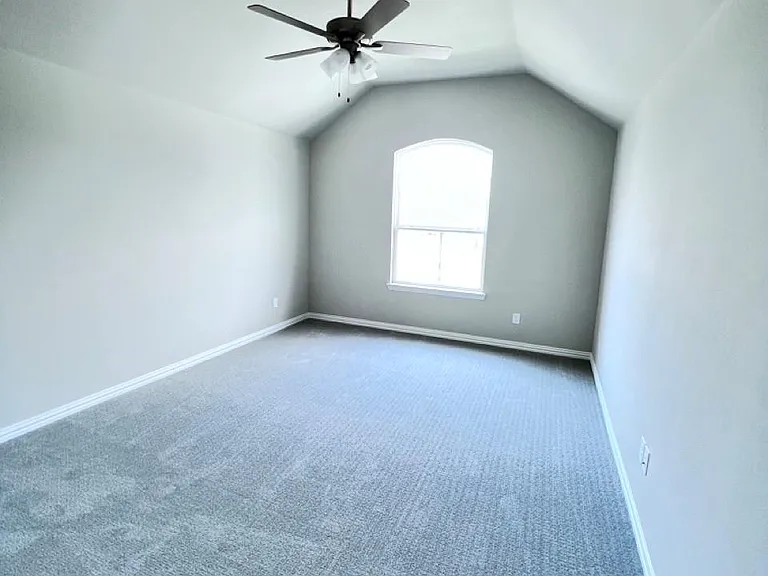 1800 Wade Ct — Photo 13