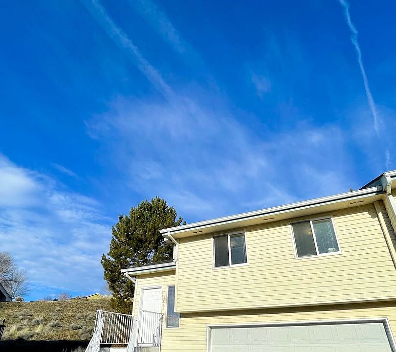 1st image of 5613-5615 N Hills Dr #5613