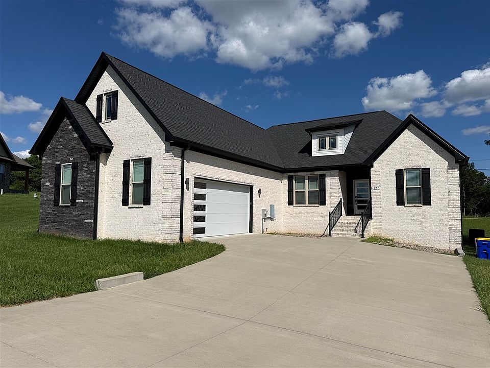 1st image of 126 Briar Creek Dr