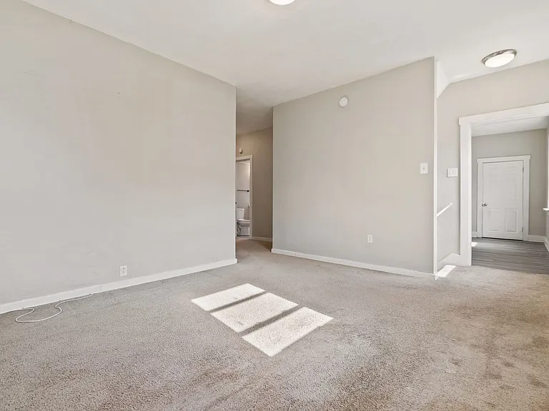 571 Washington Avenue — Photo 8