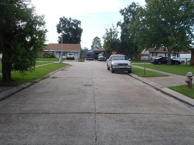 2nd image of 5024 Middlebury St