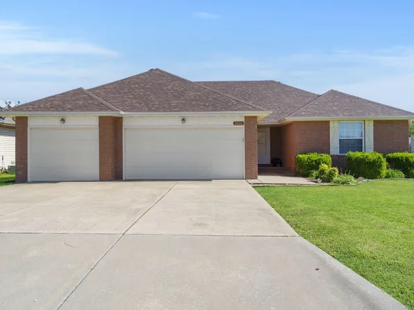 1104 S Red Cedar Avenue, Springfield, MO 65802