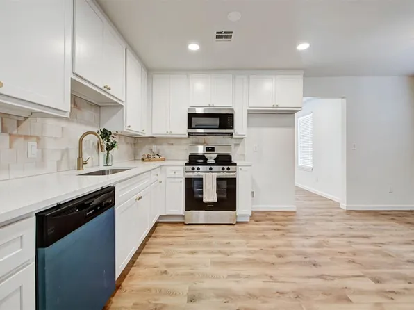 602 E Rickenbacker Dr, Oklahoma City, OK 73110