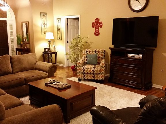 4th image of 5898 Morganton Dr
