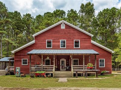 11089 White House Rd, Smithfield, VA, 23430