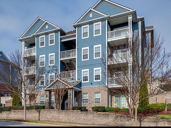 3rd image of 8205 Lenox Creekside Dr Unit 11